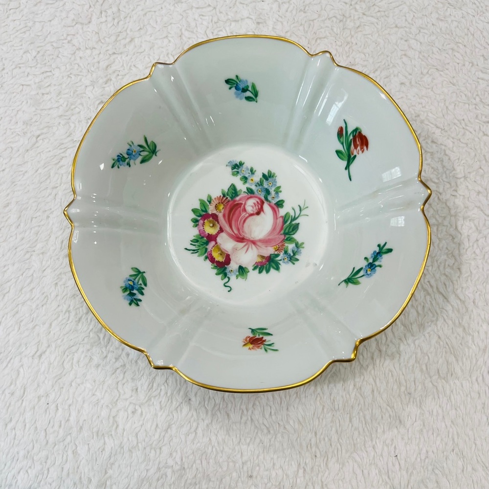Vintage Herend Floral Porcelain Bowl with Gold Trim